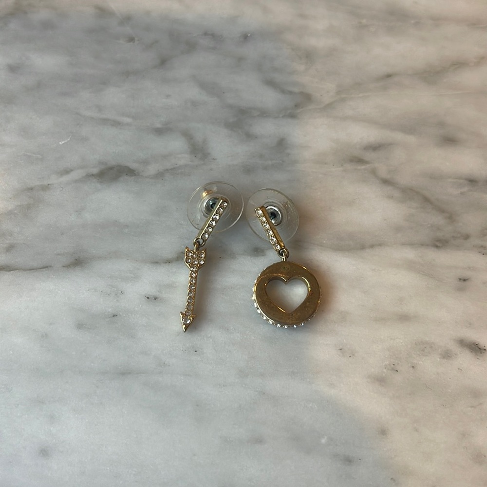 Kate Spade Cupid’s Arrow Miss Match Earrings
